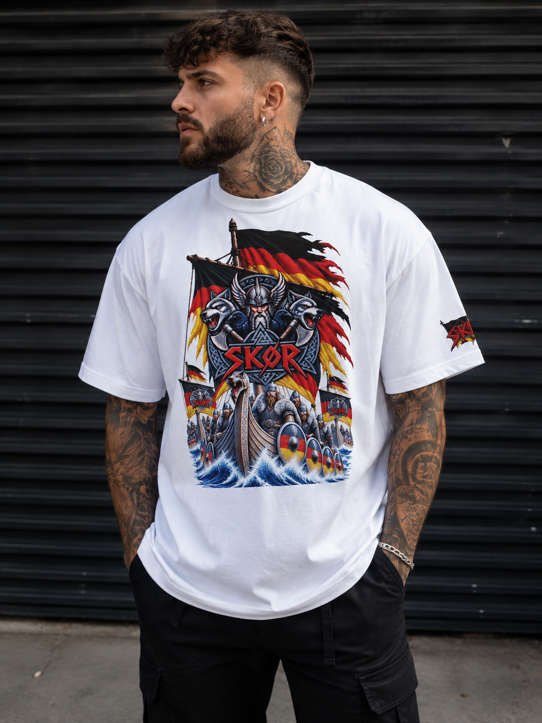 T-shirt Unisexe SKØR Viking Deutsch – Streetwear Nordique 100% Coton